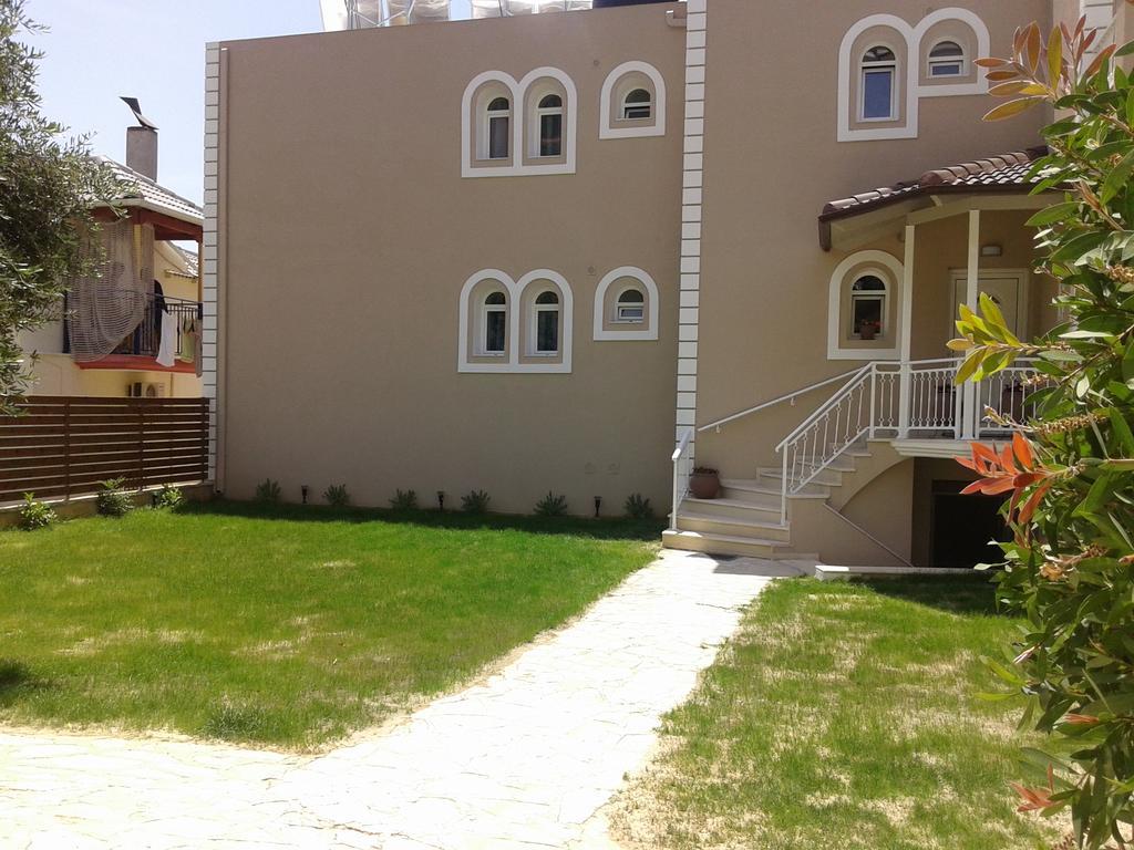 Filanthi Apartments Paralia Vrachou Exterior photo